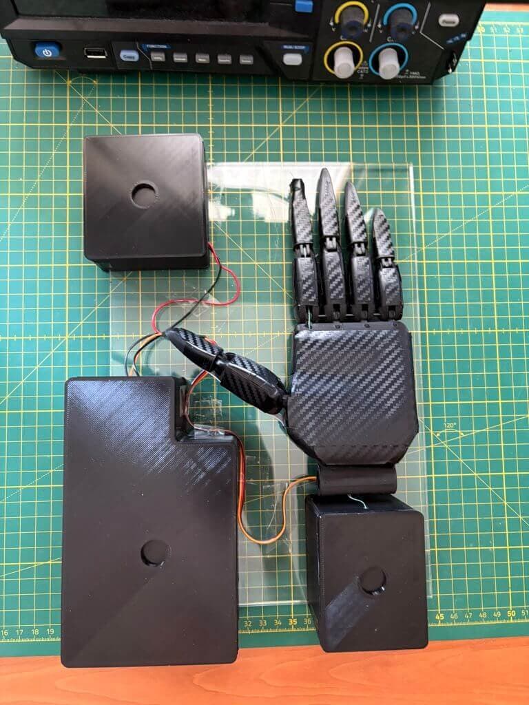 Origin BCI prototype 3 Calibra demo stand